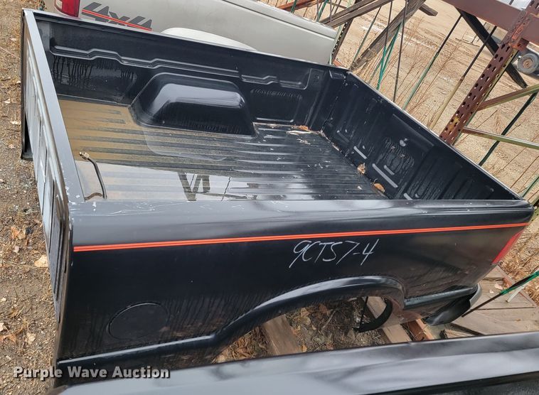 image for item LL9716 (4) pickup beds