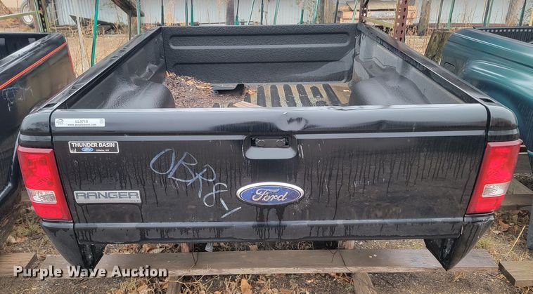 image for item LL9716 (4) pickup beds