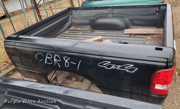 image for item LL9716 (4) pickup beds