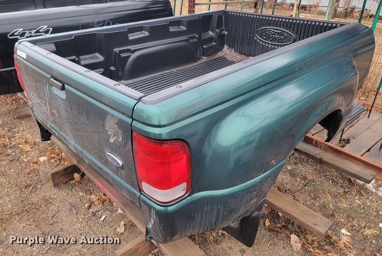 image for item LL9716 (4) pickup beds