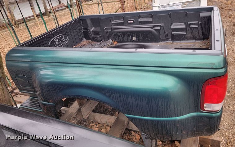 image for item LL9716 (4) pickup beds