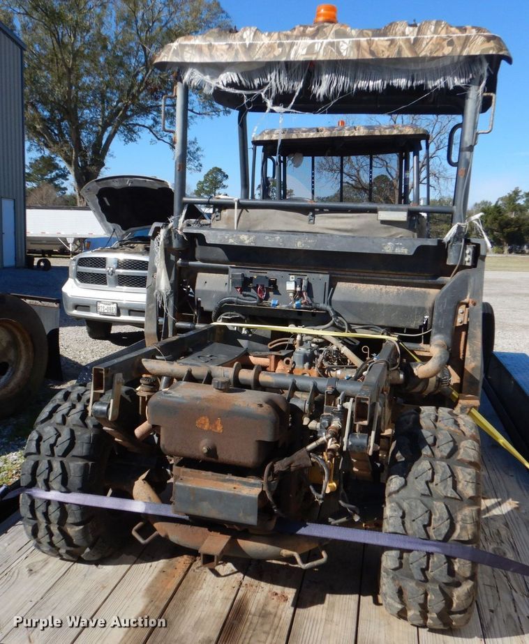 image for item LT9026 Kubota RTV900  utility vehicle