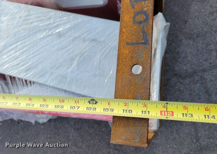 image for item LY9898 2022 Agrotk ATK-B1000  two post automotive lift