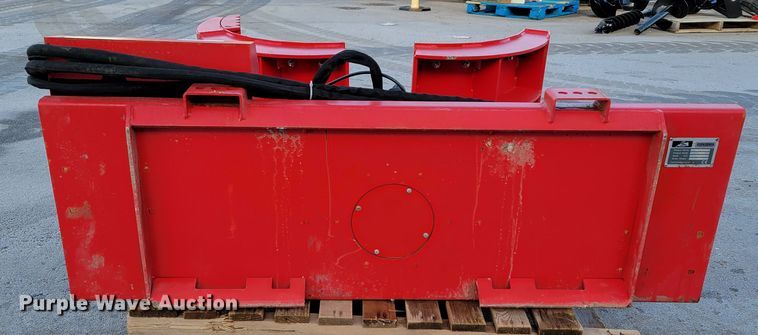 image for item LY9901 2022 Handy Attachments HRTH43  skid steer rock and tree handler