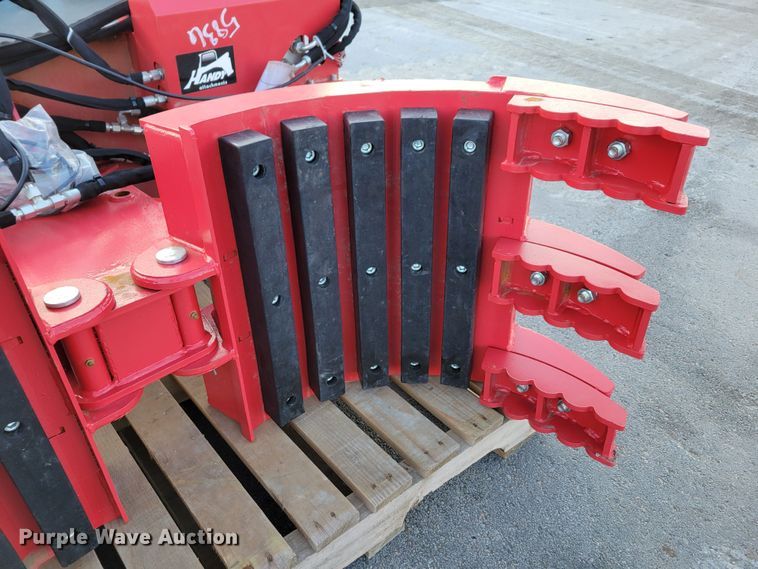 image for item LY9901 2022 Handy Attachments HRTH43  skid steer rock and tree handler