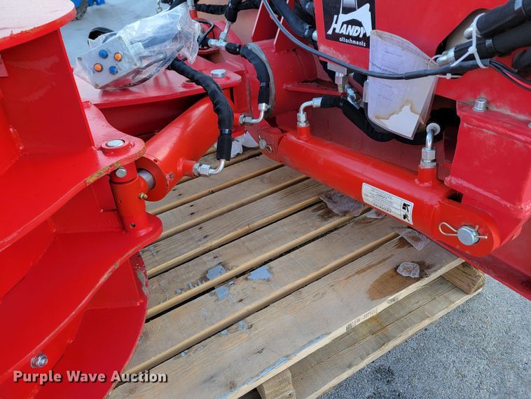 image for item LY9901 2022 Handy Attachments HRTH43  skid steer rock and tree handler