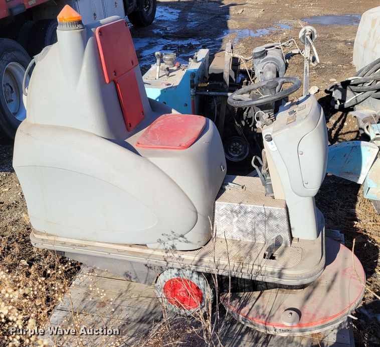 image for item LY9914 2009 Comac CM 70HS  floor buffer