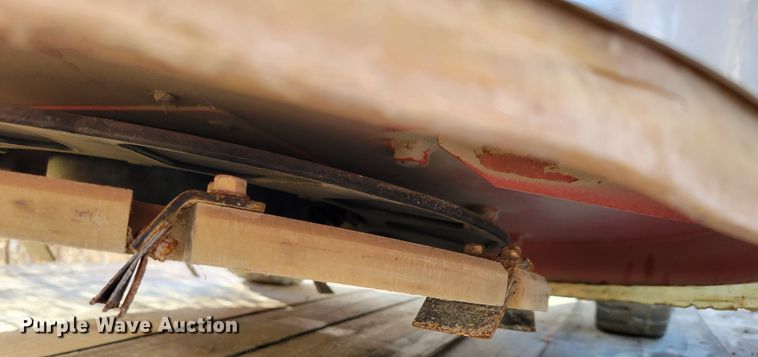 image for item LY9914 2009 Comac CM 70HS  floor buffer