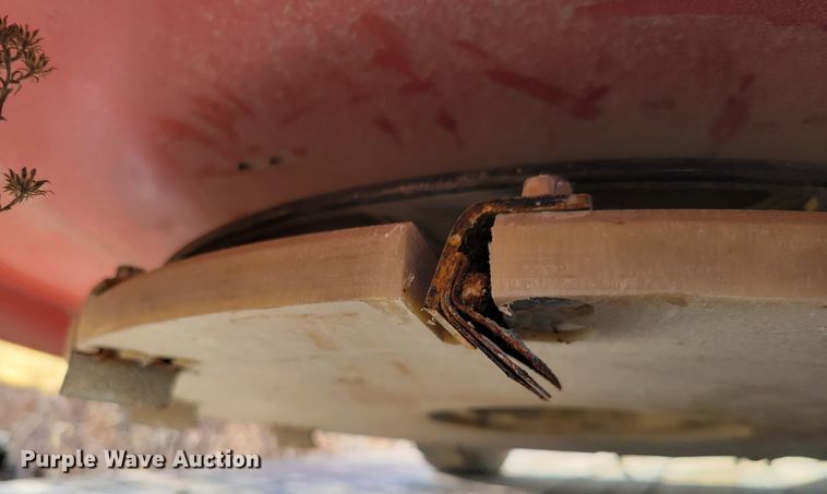 image for item LY9914 2009 Comac CM 70HS  floor buffer