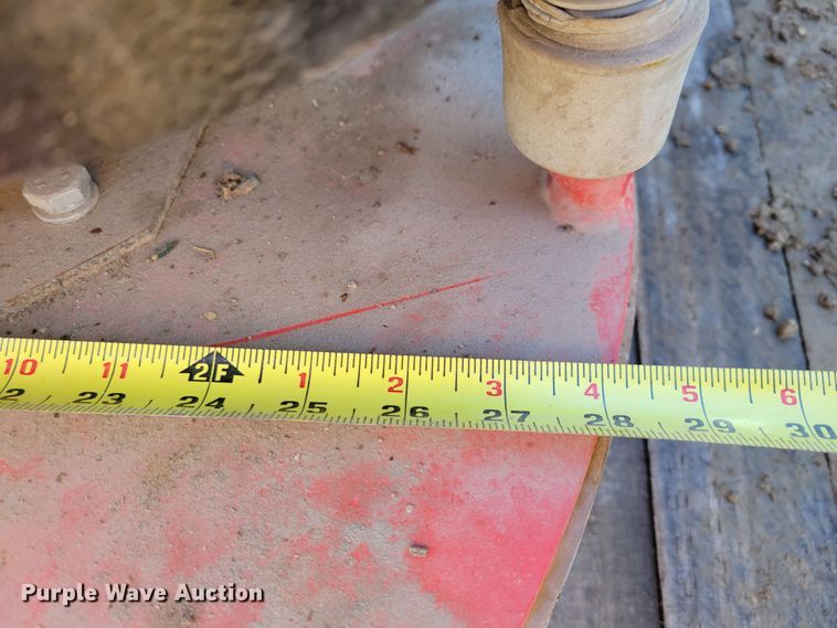 image for item LY9914 2009 Comac CM 70HS  floor buffer