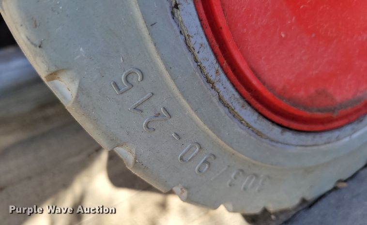 image for item LY9914 2009 Comac CM 70HS  floor buffer