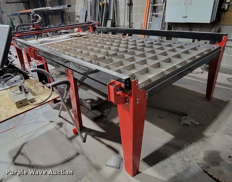 image for item LY9915 Wright CNC  plasma cutting table