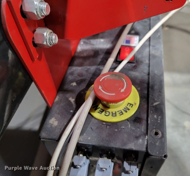 image for item LY9915 Wright CNC  plasma cutting table