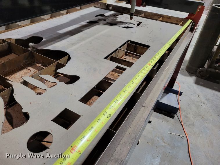 image for item LY9915 Wright CNC  plasma cutting table