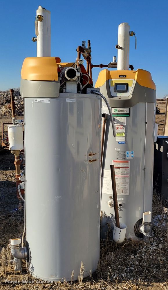 image for item LY9916 (5) water heaters