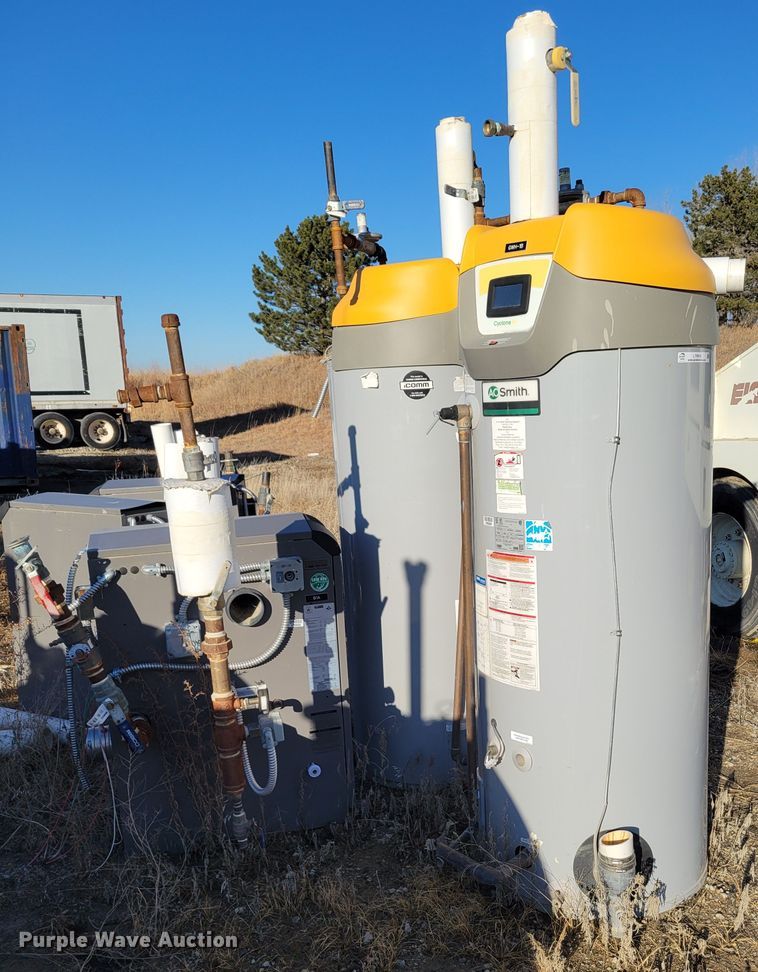 image for item LY9916 (5) water heaters