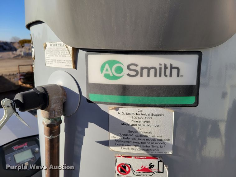 image for item LY9916 (5) water heaters