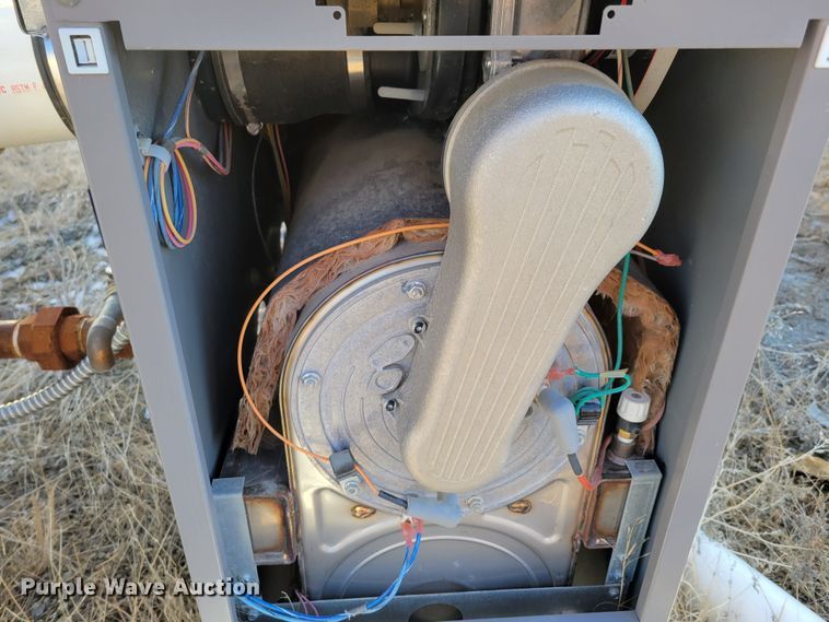 image for item LY9916 (5) water heaters