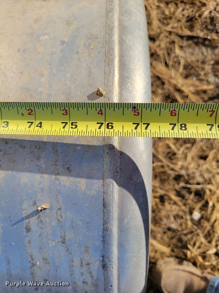 image for item LY9919 Fuel tanks