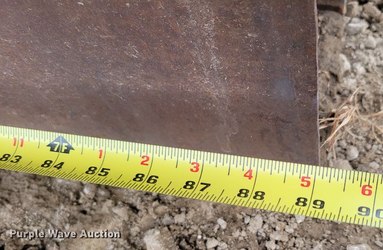 image for item LY9921 Fuel  tank