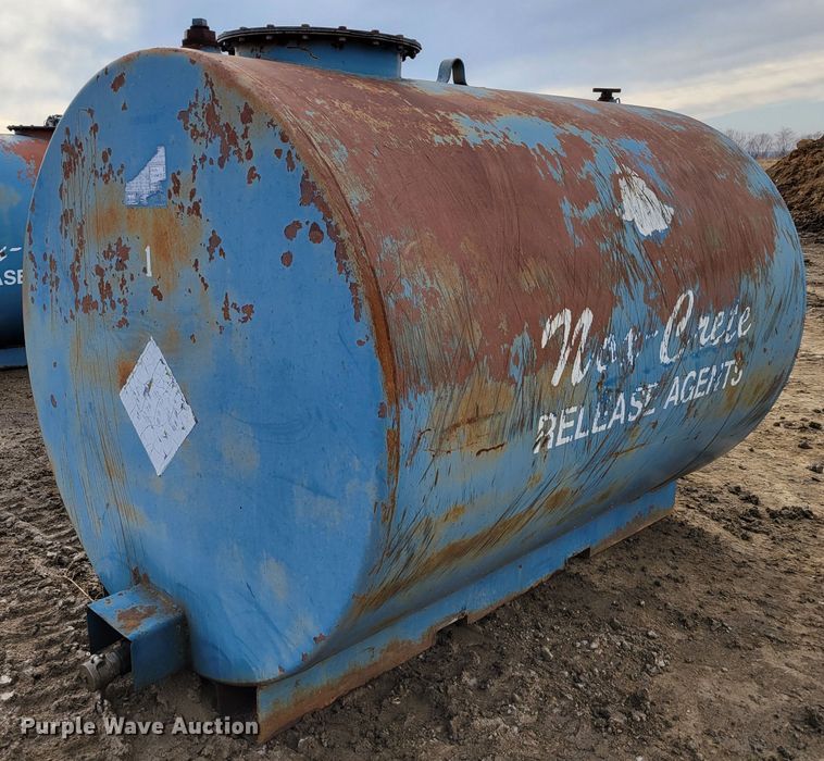 image for item LY9922 Fuel tank