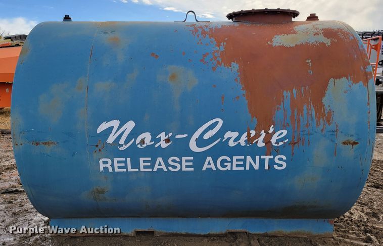 image for item LY9923 Fuel tank