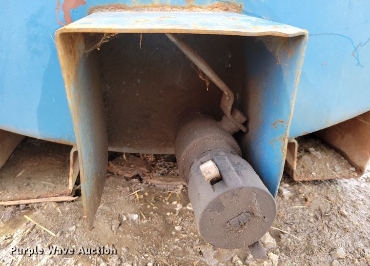 image for item LY9924 Fuel tank