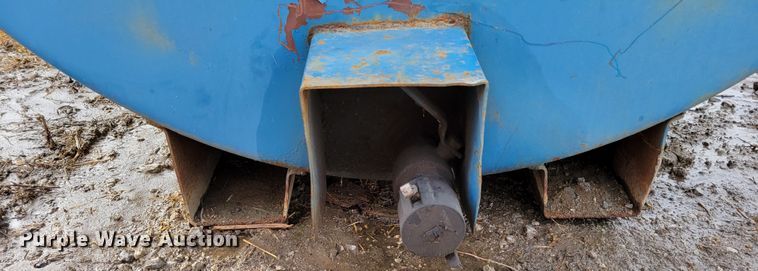 image for item LY9924 Fuel tank