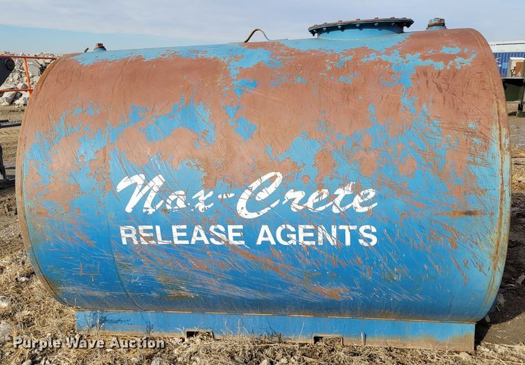 image for item LY9925 Fuel tank