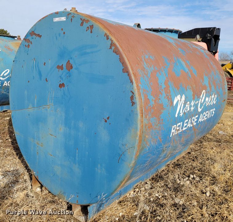 image for item LY9925 Fuel tank