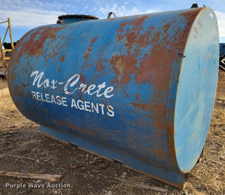 image for item LY9925 Fuel tank