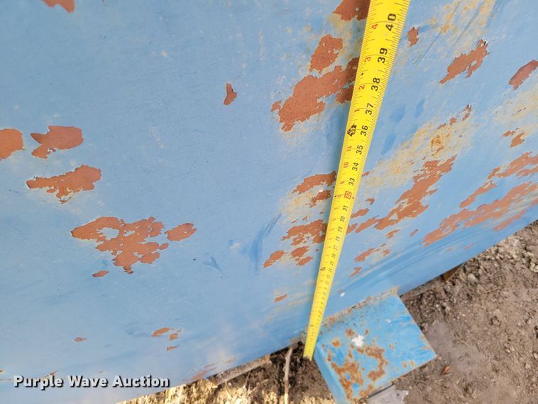 image for item LY9925 Fuel tank