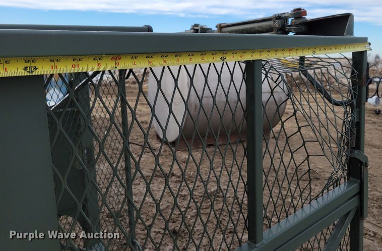 image for item LY9926 1992 P&H Century CN115  crane attachments