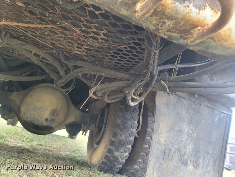 image for item MH9658 Altec  digger derrick bed