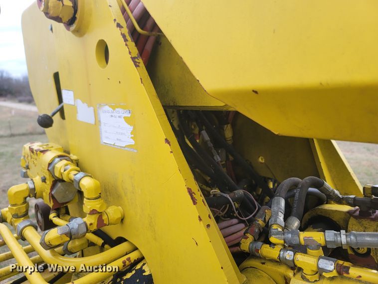 image for item MH9658 Altec  digger derrick bed