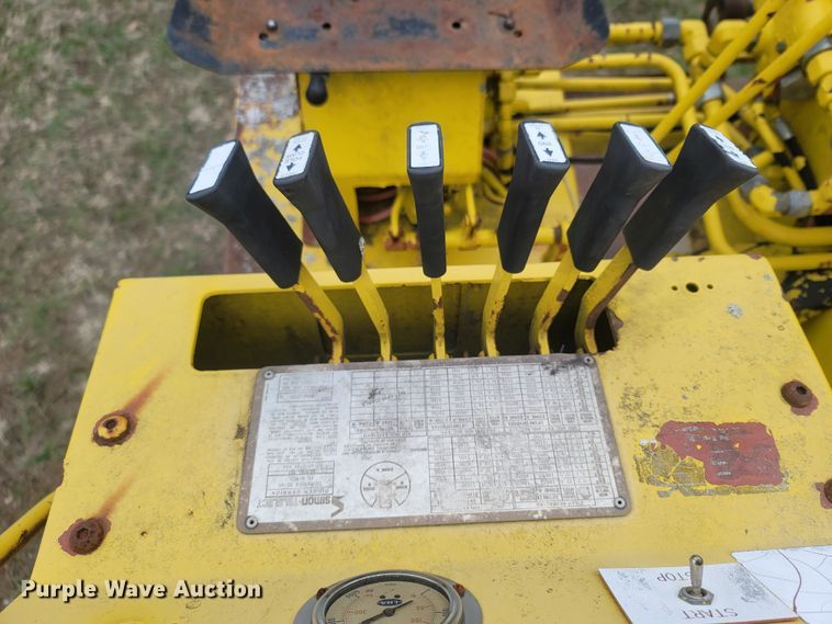 image for item MH9658 Altec  digger derrick bed