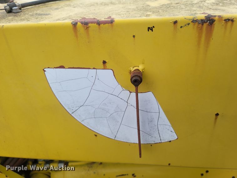 image for item MH9658 Altec  digger derrick bed