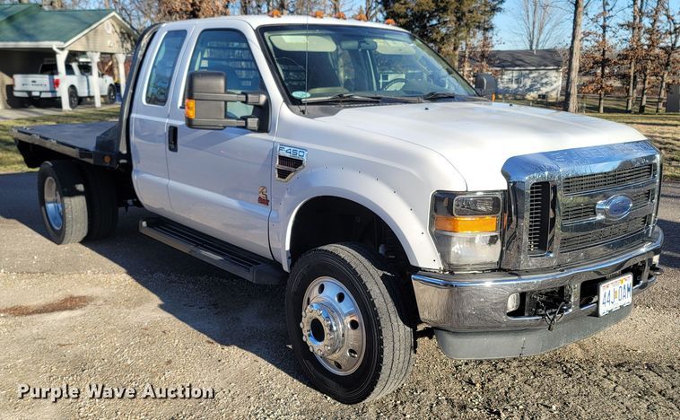 image for item MH9671 2008 Ford F450 Super Duty  SuperCab flatbed truck