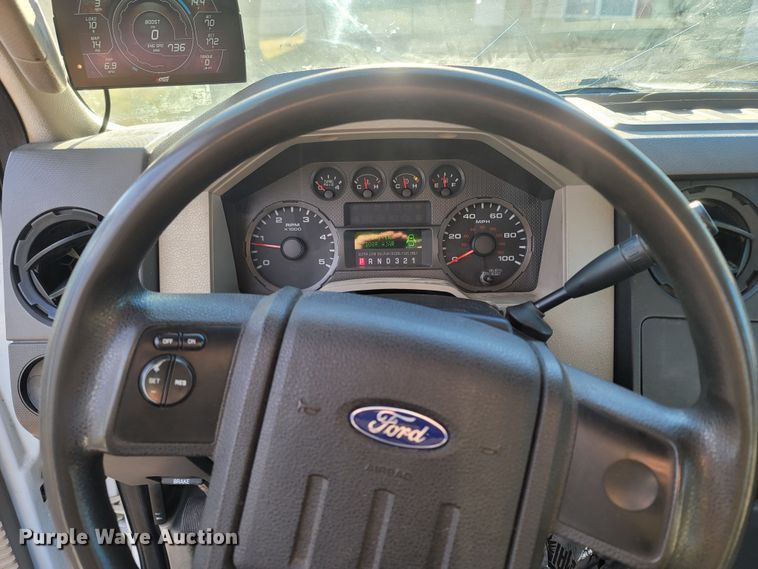 image for item MH9671 2008 Ford F450 Super Duty  SuperCab flatbed truck