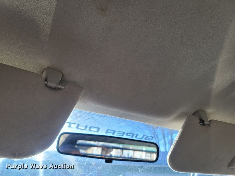 image for item MH9671 2008 Ford F450 Super Duty  SuperCab flatbed truck