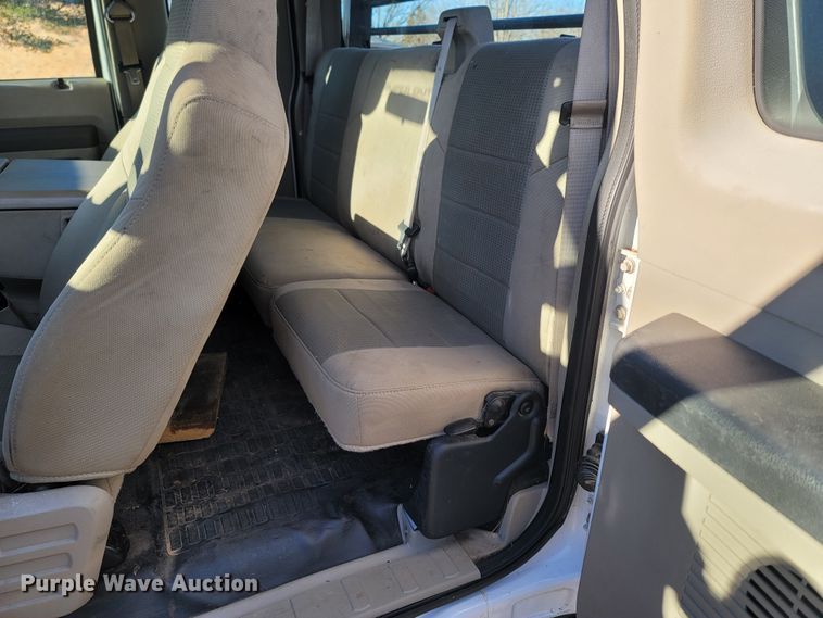 image for item MH9671 2008 Ford F450 Super Duty  SuperCab flatbed truck