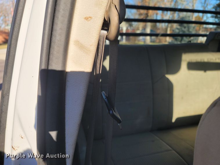 image for item MH9671 2008 Ford F450 Super Duty  SuperCab flatbed truck