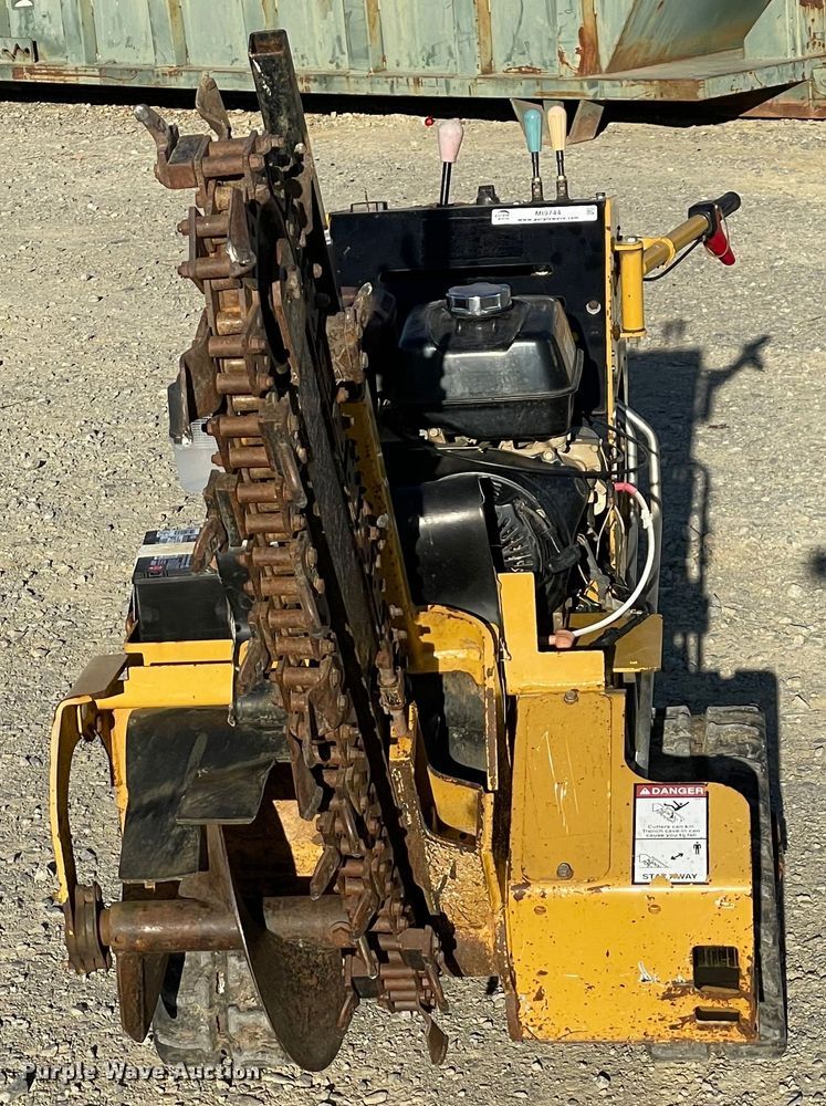 image for item MI9744 2017 Vermeer RTX130  trencher