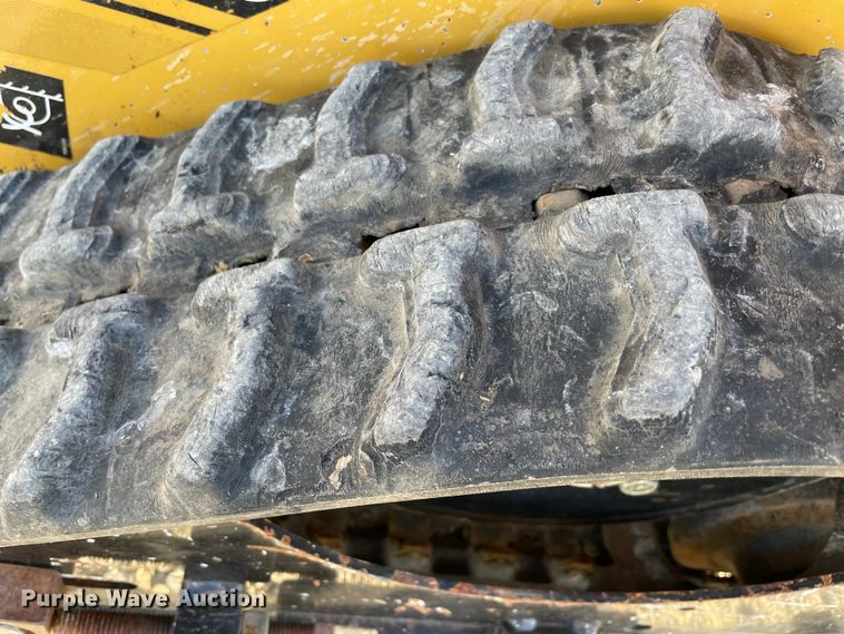 image for item MI9744 2017 Vermeer RTX130  trencher