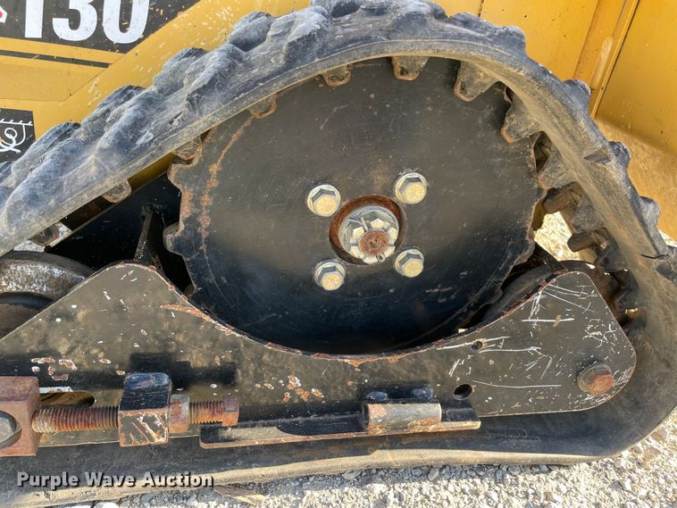 image for item MI9744 2017 Vermeer RTX130  trencher