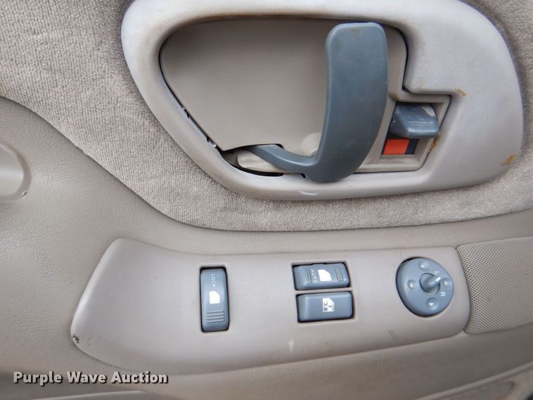 image for item MJ9961 1996 GMC Sierra 1500  Ext. Cab pickup truck