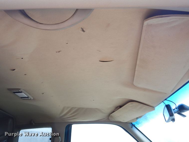 image for item MJ9961 1996 GMC Sierra 1500  Ext. Cab pickup truck