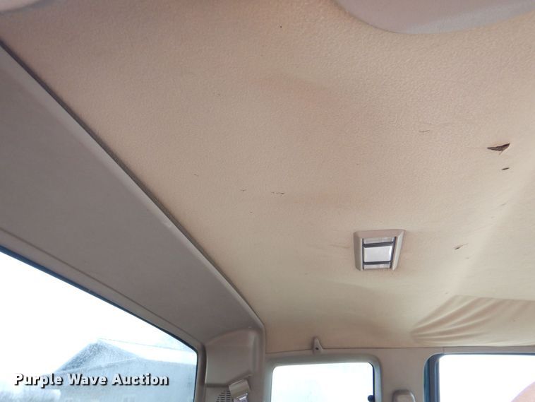 image for item MJ9961 1996 GMC Sierra 1500  Ext. Cab pickup truck