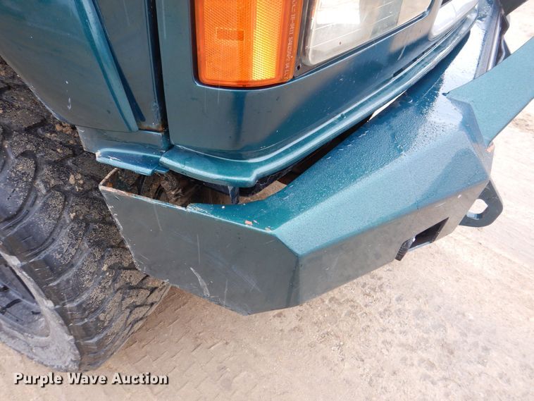 image for item MJ9961 1996 GMC Sierra 1500  Ext. Cab pickup truck