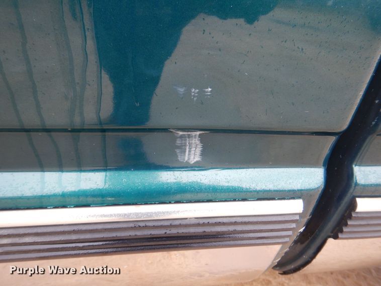 image for item MJ9961 1996 GMC Sierra 1500  Ext. Cab pickup truck